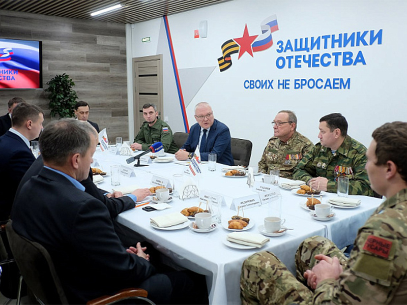 В Приволжском федеральном округе прошли мероприятия, приуроченные Дню Героев Отечества.