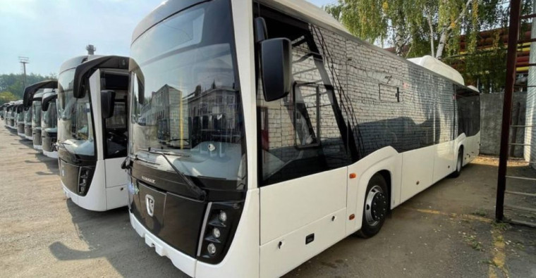 Для районов Кировской области закупят 111 автобусов. Для районов Кировской области закупят 111 автобусов.